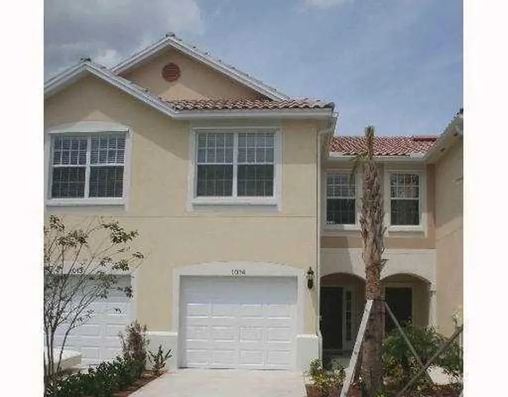 1152 Pinewood Lake Court Greenacres FL 33415