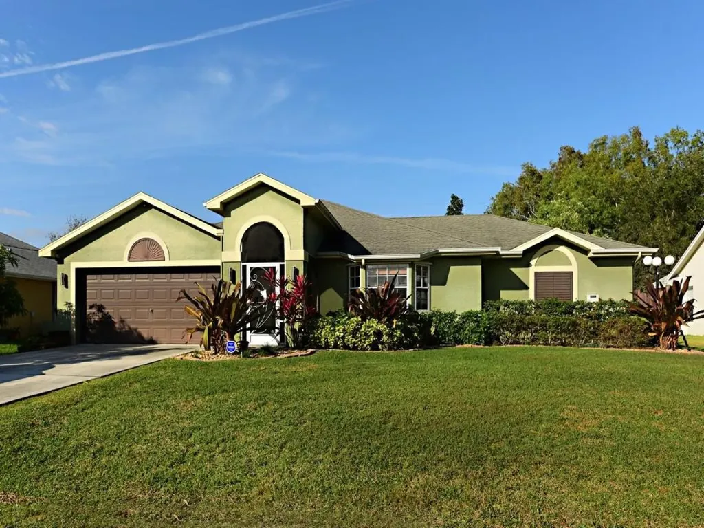 6519 NW Chugwater Circle Port St Lucie FL 34983