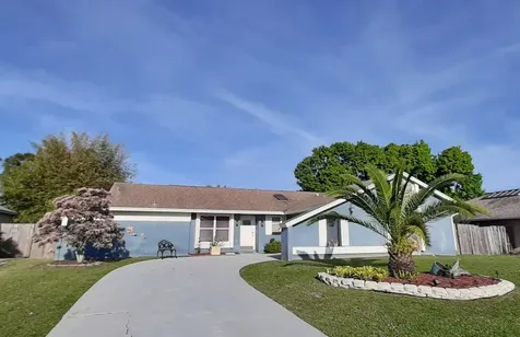 1924 SE Esterbrook Street Port St Lucie FL 34983