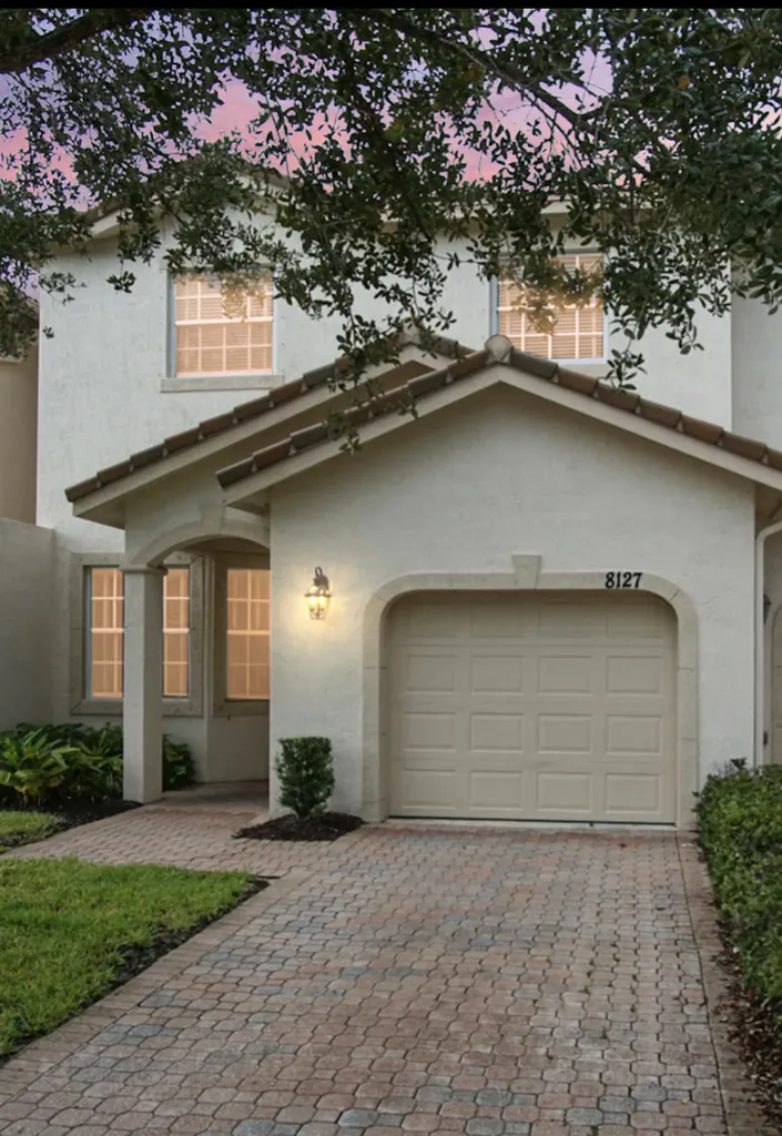 8127 Carnoustie Place Port St Lucie FL 34986