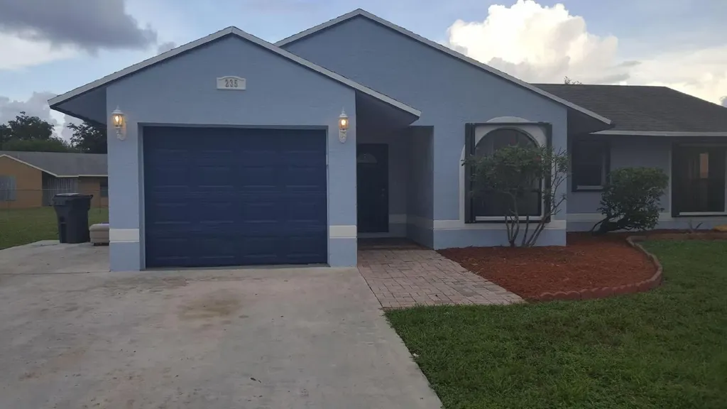 235 SW 10th Avenue Delray Beach FL 33444