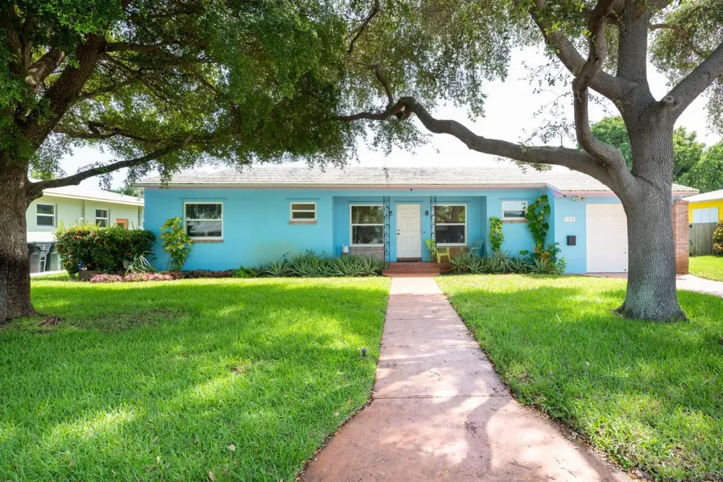 165 Vassar Drive Lake Worth Beach FL 33460