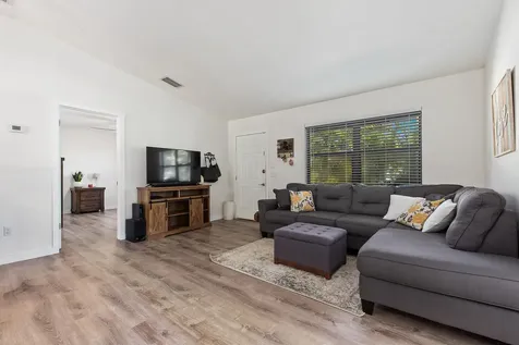 874 SW Saltonstall Terrace Port St Lucie FL 34953