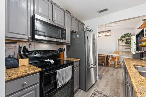 874 SW Saltonstall Terrace Port St Lucie FL 34953