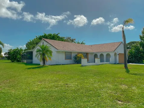 2490 SE Drayton Road Port St Lucie FL 34952