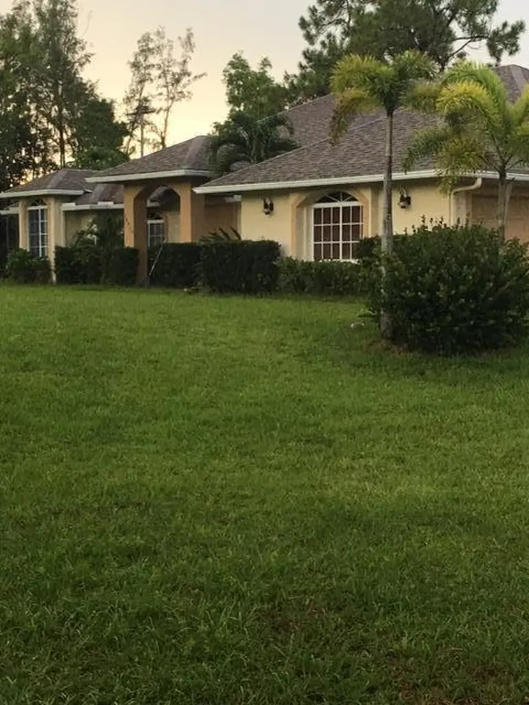 16975 W Prestwich Drive Loxahatchee FL 33470