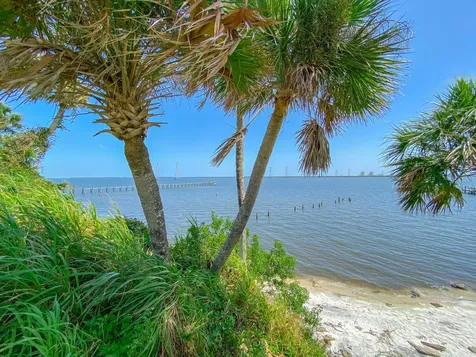 8103 S Indian River Drive Fort Pierce FL 34982