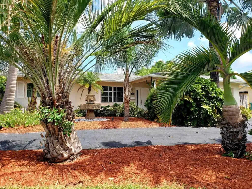 1785 NW 37th Street Oakland Park FL 33309