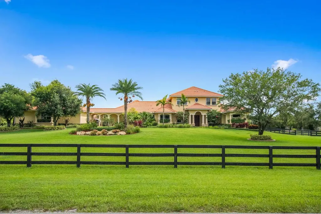 15511 Ocean Breeze Lane Wellington FL 33414
