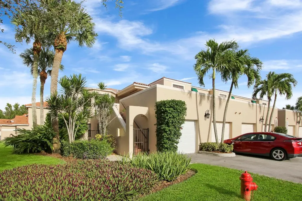 6630 Villa Sonrisa Drive Boca Raton FL 33433