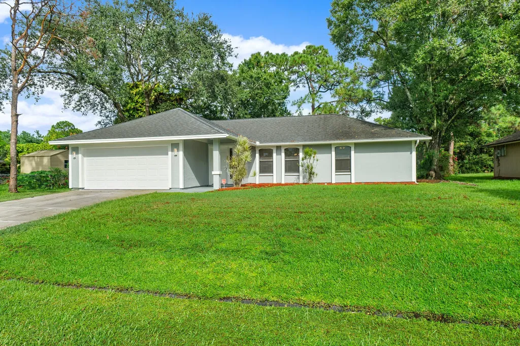1617 SW Cycle Street Port St Lucie FL 34953