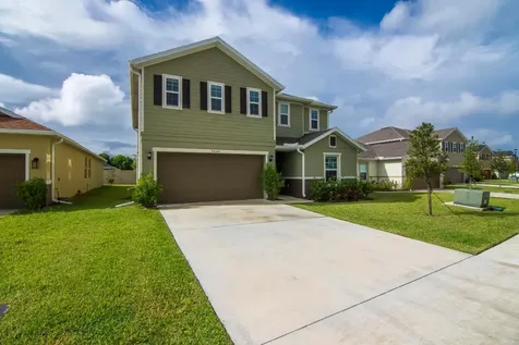 5660 NW Pine Trail Circle Port St Lucie FL 34983