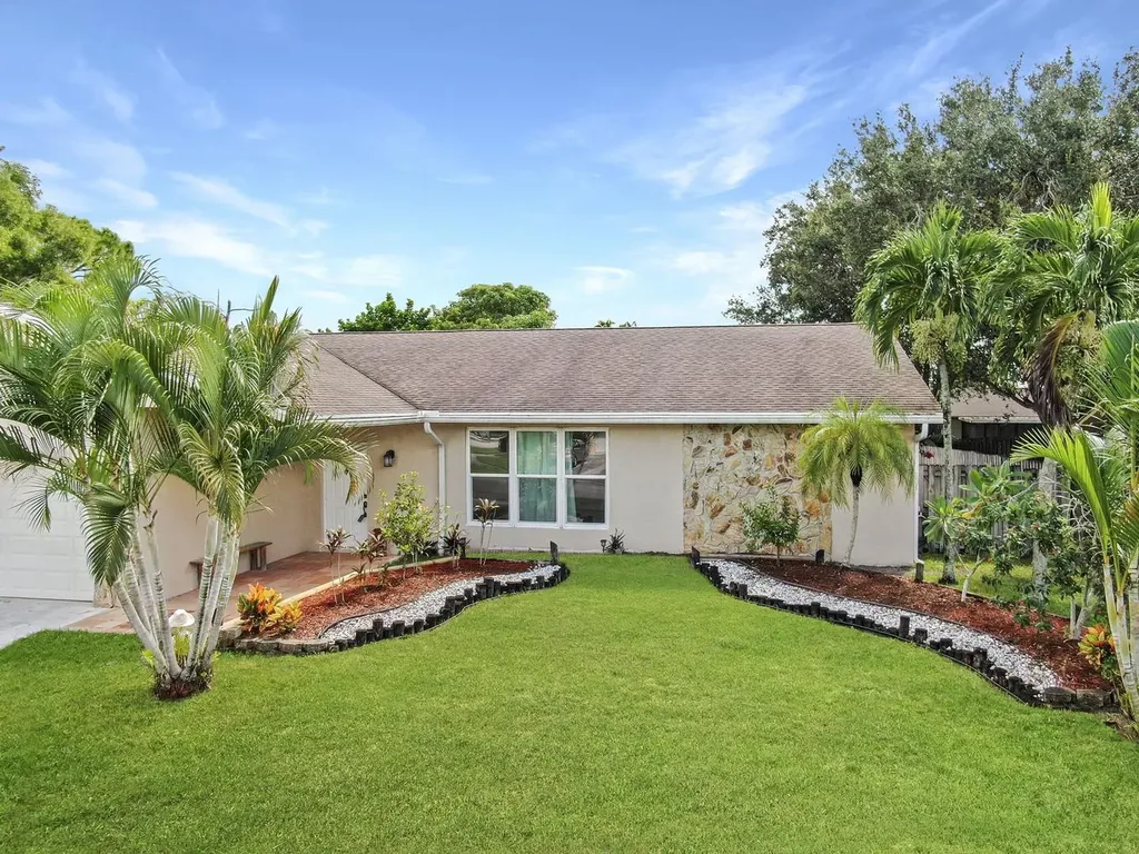 138 Santa Monica Avenue Royal Palm Beach FL 33411