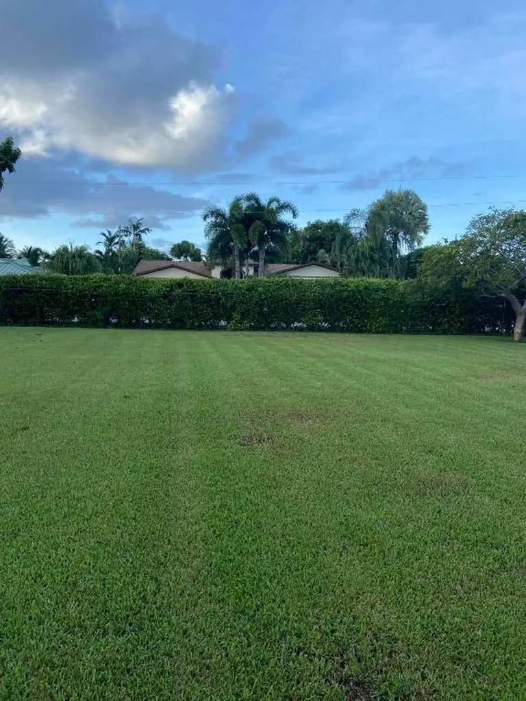 517 Eldorado Lane Delray Beach FL 33444