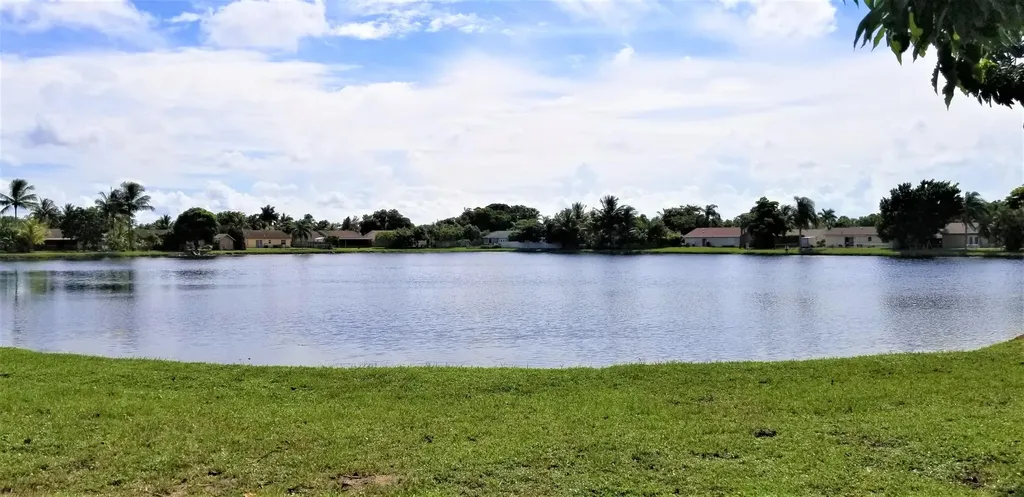 4704 Poseidon Place Lake Worth FL 33463