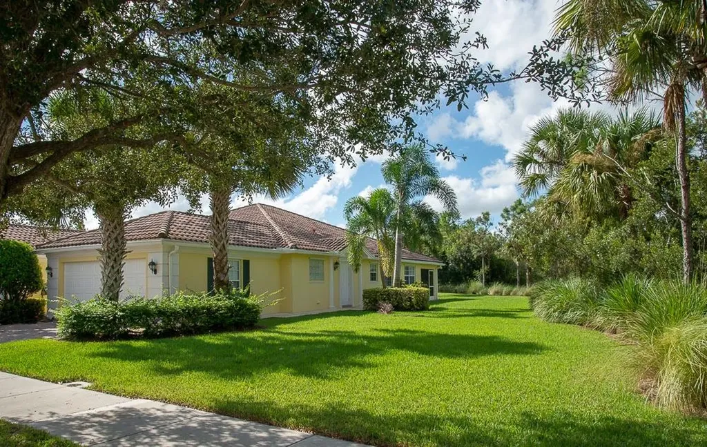 12275 SW Elsinore Drive Port St Lucie FL 34987