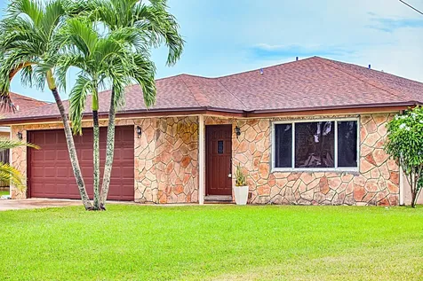7359 Canal Drive Lake Worth FL 33467