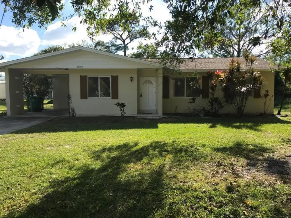 7801 Banyan Street Fort Pierce FL 34951