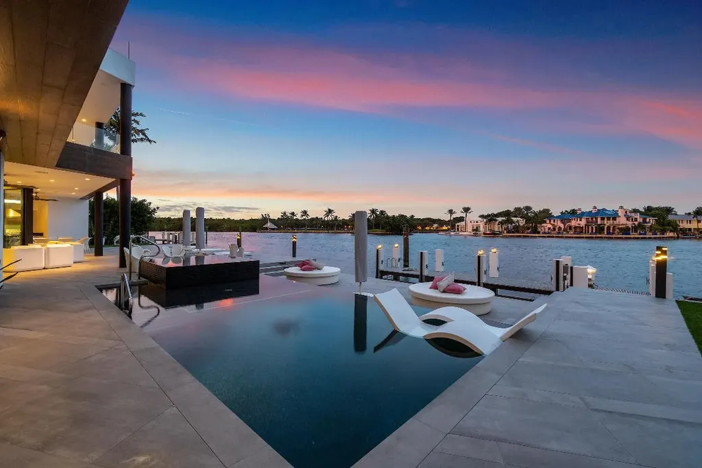 Boca Raton FL, 690 Golden Harbour Drive