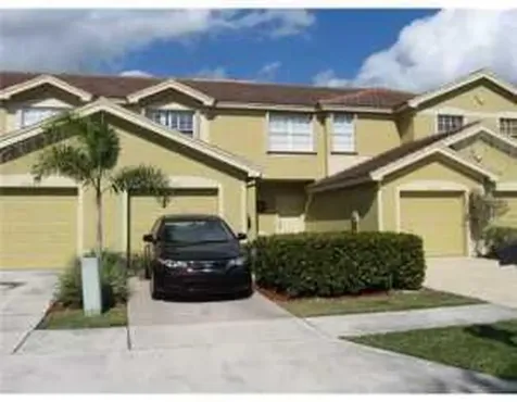 6297 Crescent Lake Way Lake Worth FL 33463