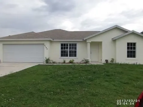 2182 SW Larchmont Lane Port St Lucie FL 34984