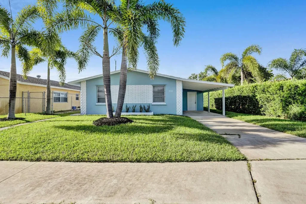 1111 W 4th Street Riviera Beach FL 33404