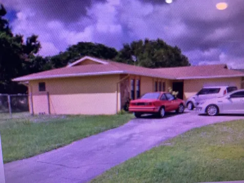 2098 SW Brisbane Street Port St Lucie FL 34984