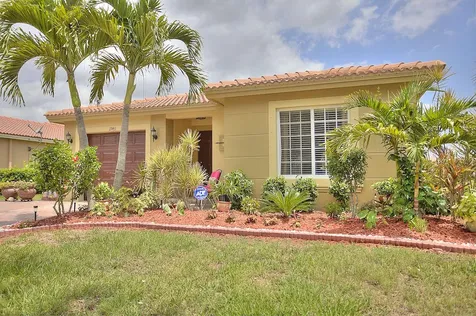 1943 SW Jamesport Drive Port St Lucie FL 34953