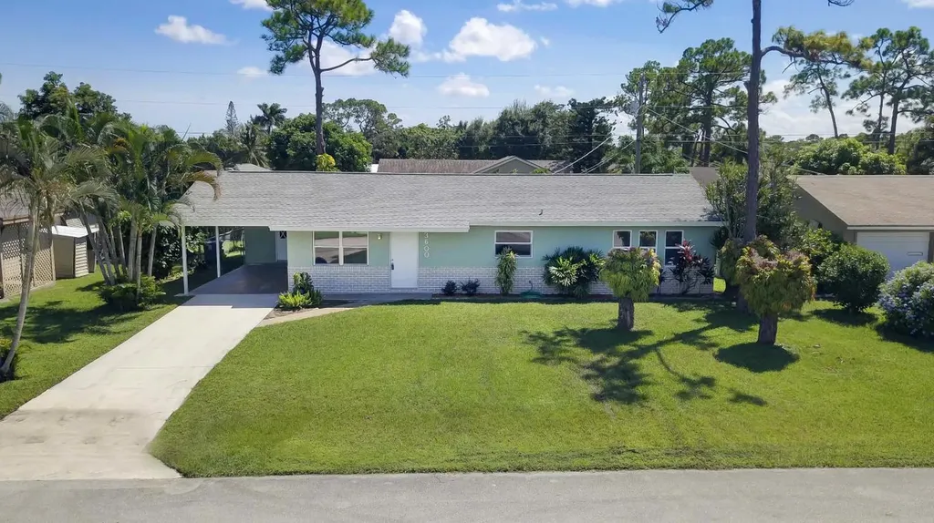 3600 Kitely Avenue Boynton Beach FL 33436