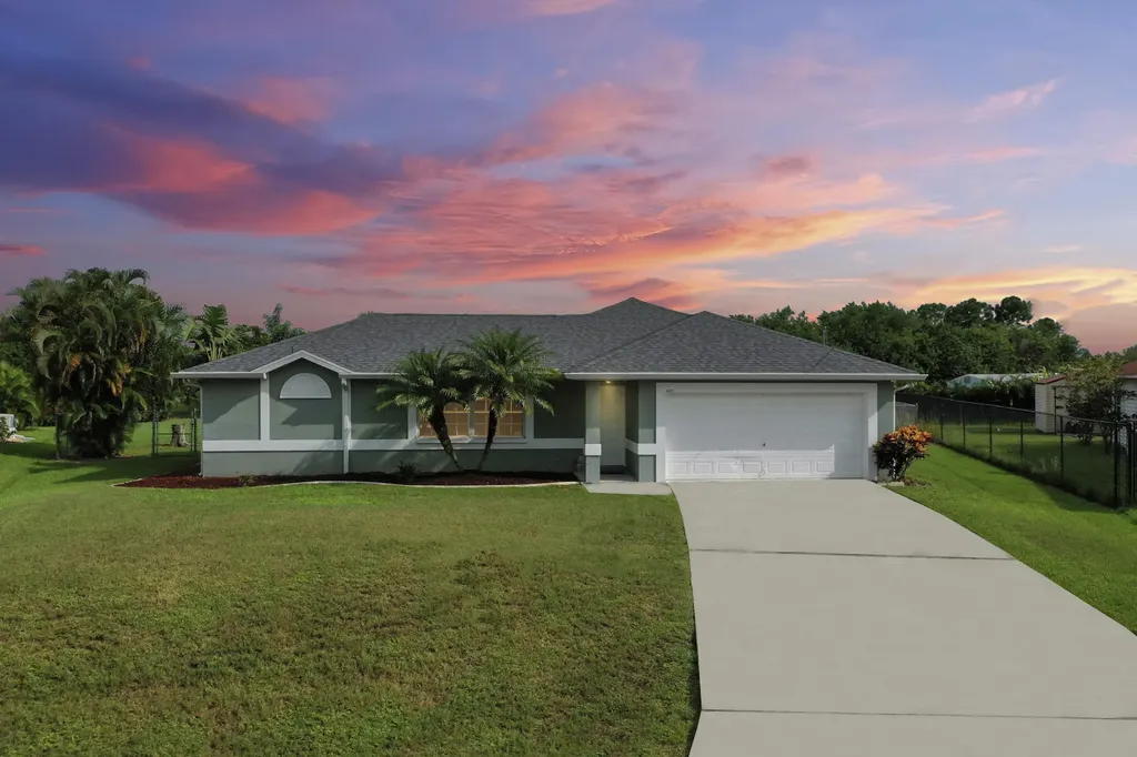 4265 SW Winslow Street Port St Lucie FL 34953