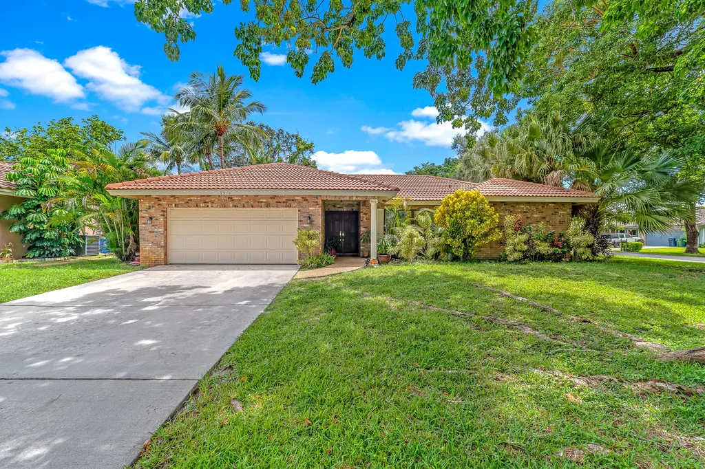3911 NW 72nd Drive Coral Springs FL 33065