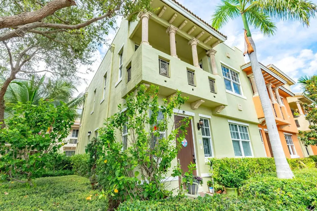 219 N L Street Lake Worth Beach FL 33460
