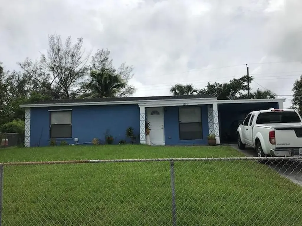 1511 W 11th Street Riviera Beach FL 33404