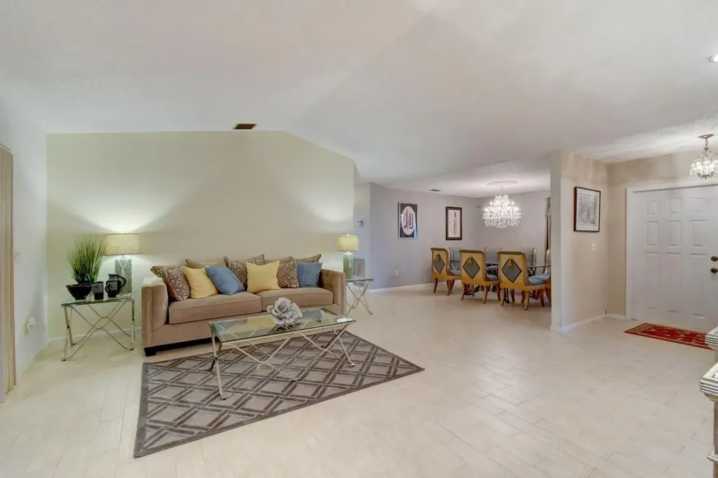 2930 NW 13th Court Delray Beach FL 33445