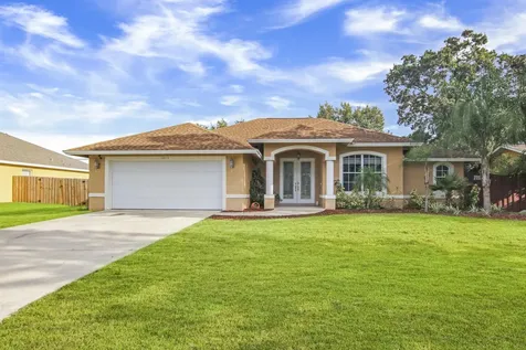 1013 SW Benchor Avenue Port St Lucie FL 34953