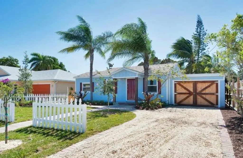 104 Wilson Avenue Delray Beach FL 33483