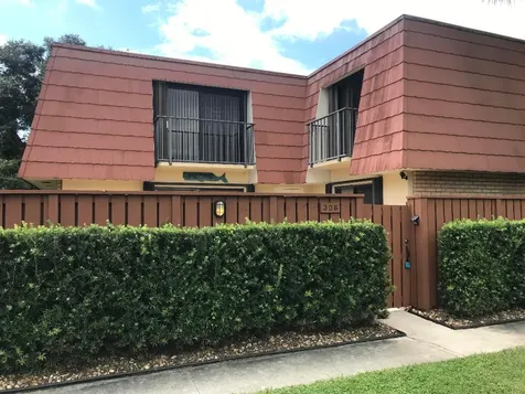 306 Buttonwood Lane Boynton Beach FL 33436