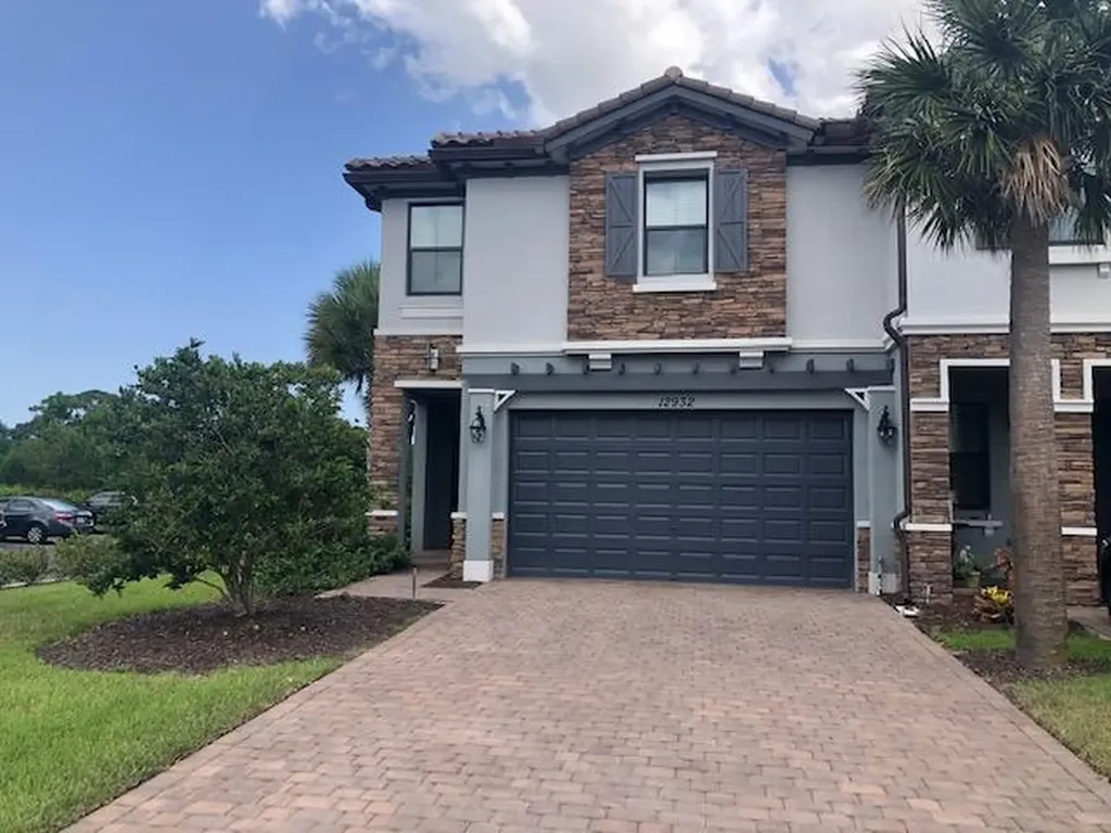 12932 Anthorne Lane Boynton Beach FL 33436