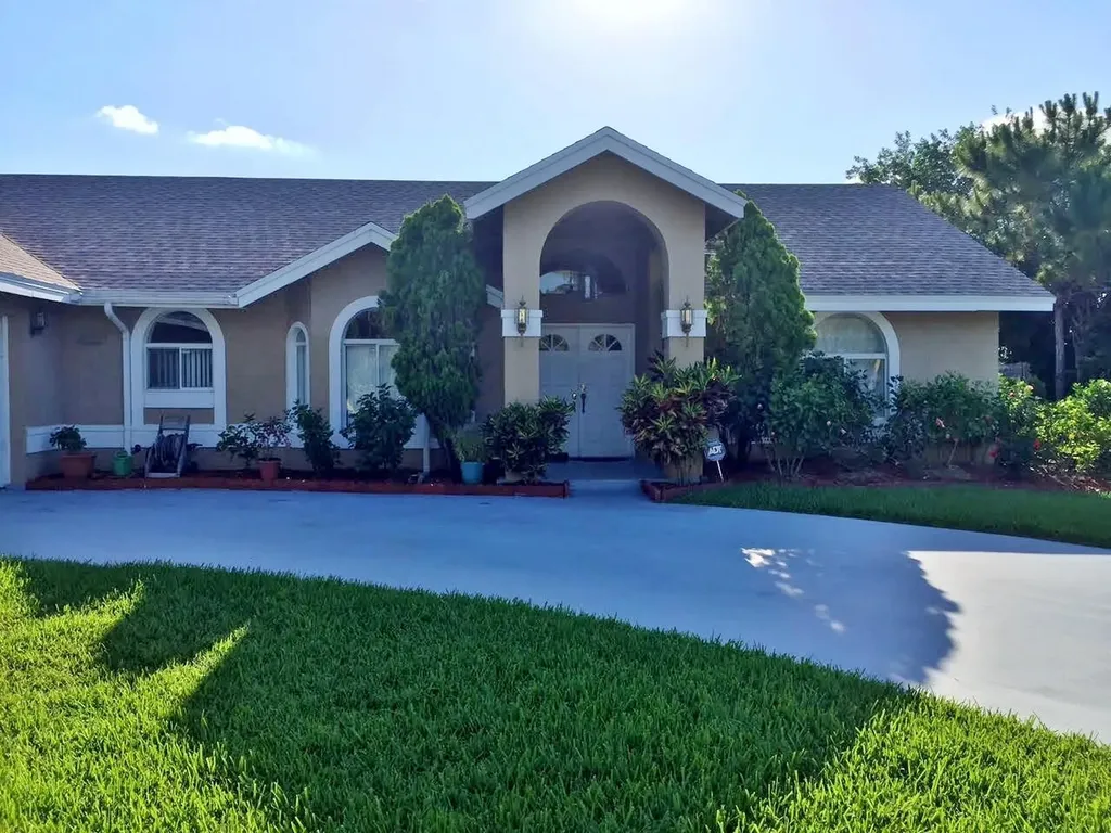 2754 Penhale Court Wellington FL 33414