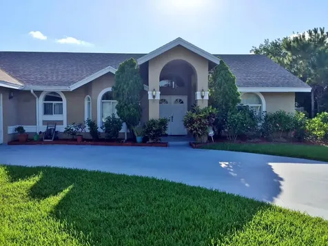 2754 Penhale Court Wellington FL 33414