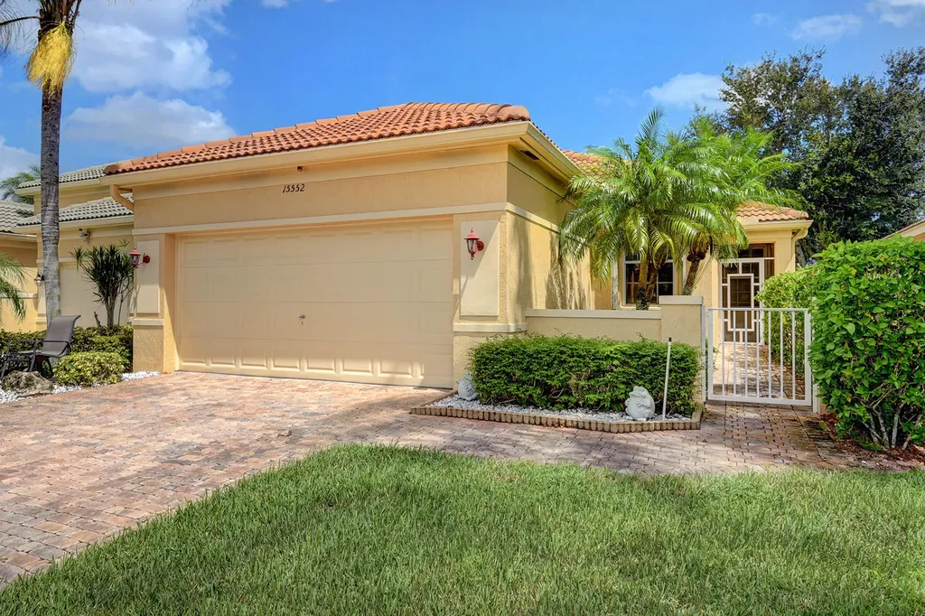 15552 Canabria Lane Delray Beach FL 33446
