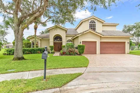 11204 Edgewater Circle Wellington FL 33414