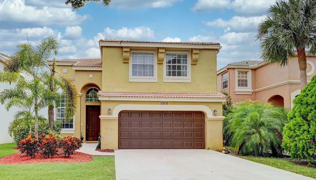 1312 Isleworth Court Royal Palm Beach FL 33411
