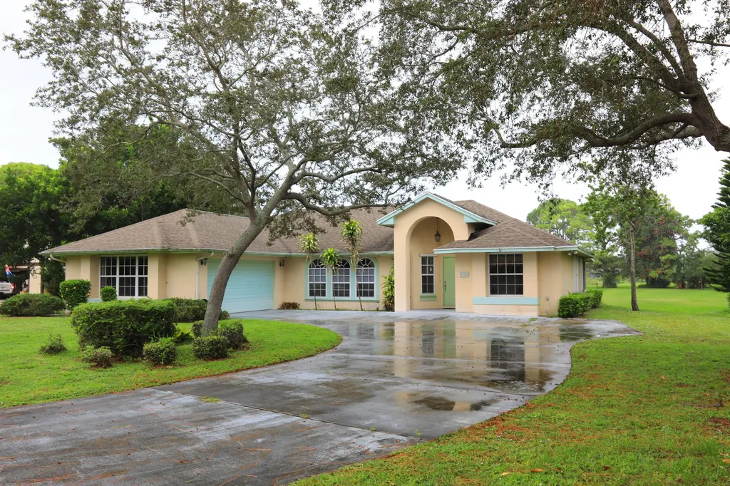 1901 SE Van Kleff Avenue Port St Lucie FL 34952