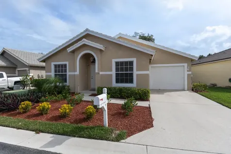 113 Caribe Court Greenacres FL 33413