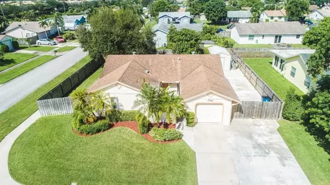1035 Concert Way Royal Palm Beach FL 33411