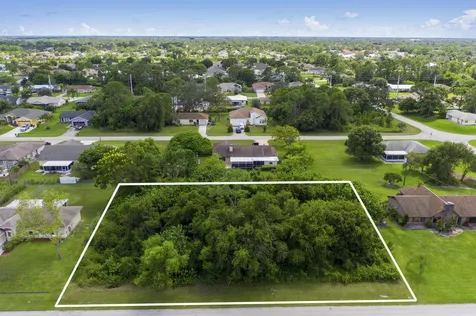 420 SE Karney Terrace Port St Lucie FL 34983
