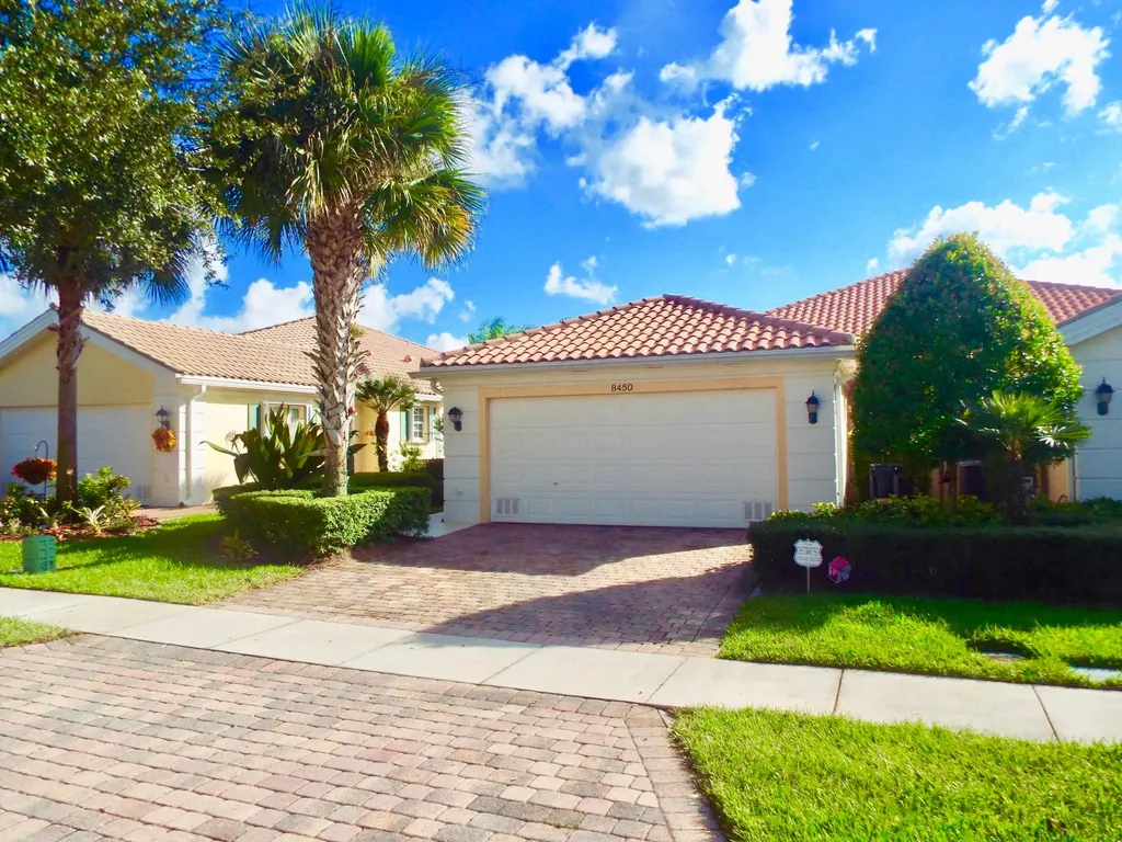 8450 Saint Johns Court Wellington FL 33414