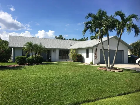 1882 SE Elrose Street Port St Lucie FL 34952