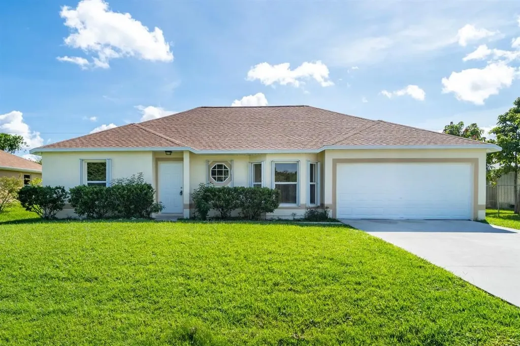 451 SW Doreen Street Port St Lucie FL 34983